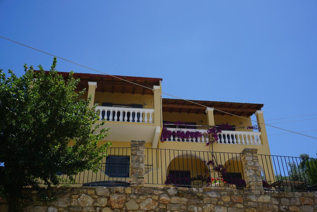 Sirios Apartments Apraos Exterior foto